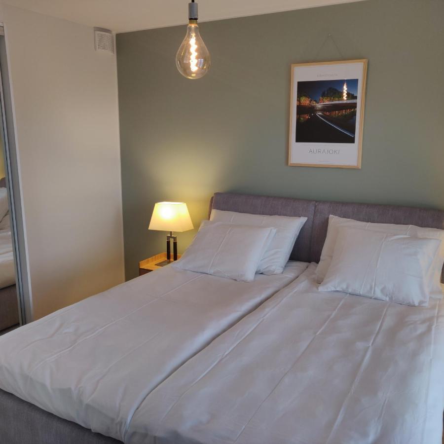 Riverside Lux With 2 Bedrooms, Car Park Garage And Sauna Apartment Turku