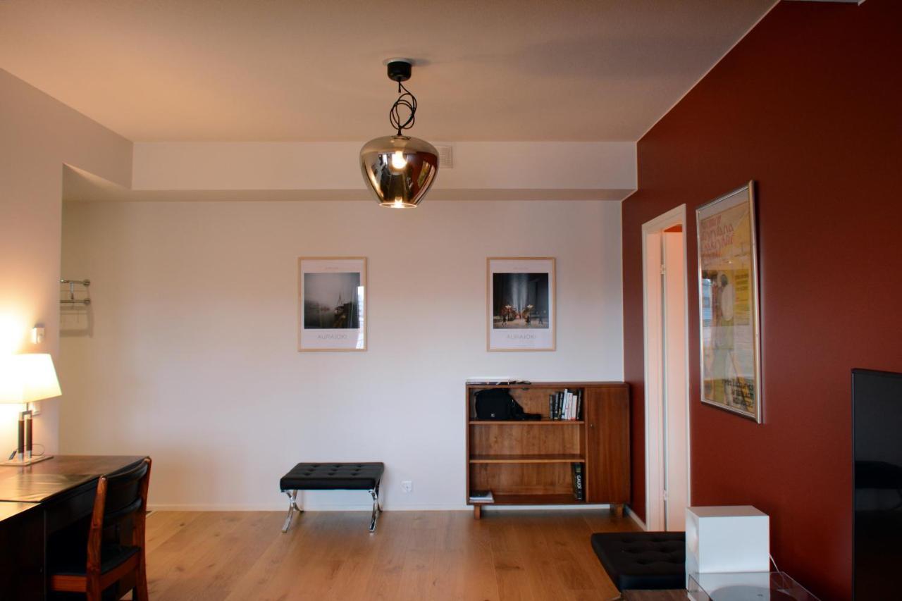 Riverside Lux With 2 Bedrooms, Car Park Garage And Sauna Apartment *