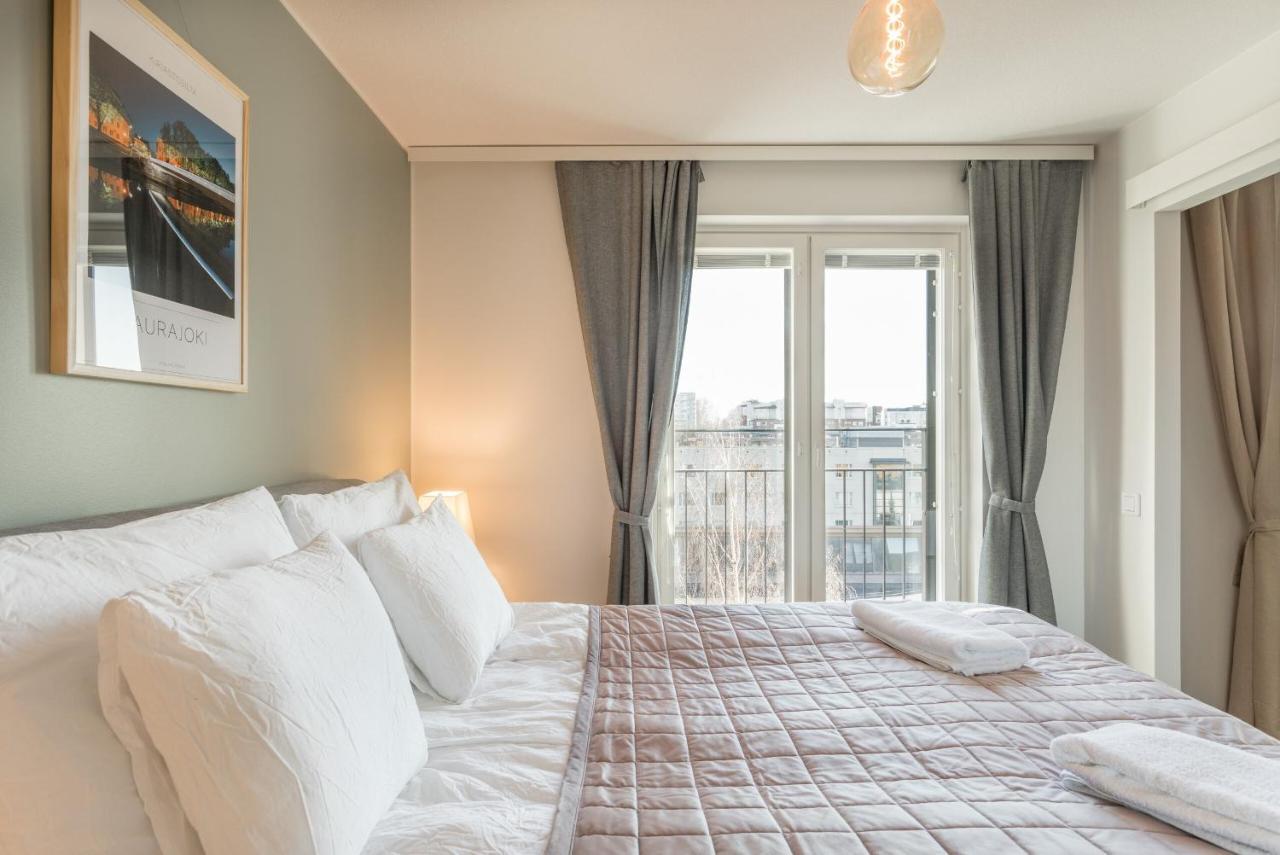 Riverside Lux With 2 Bedrooms, Car Park Garage And Sauna Turku